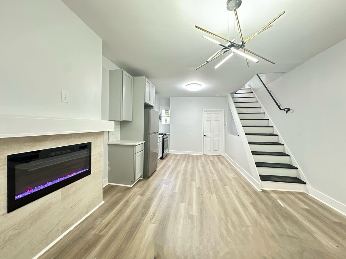 Photo - 276 Montana St -