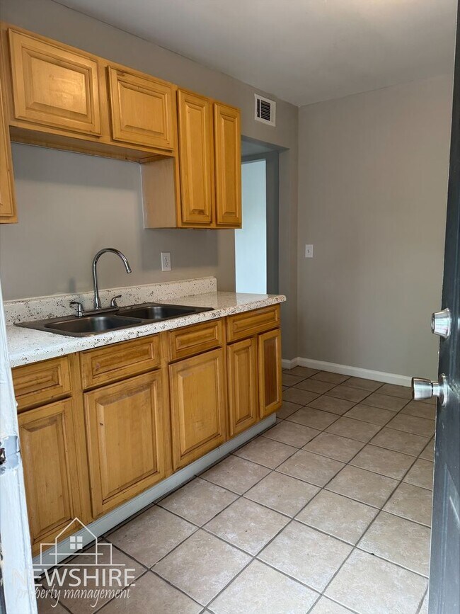 Foto del interior - Hampton Avenue Apartments