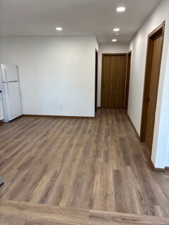 Foto del edificio - 1297 S Frederick Ave