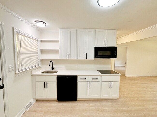 Foto del edificio - 309 N Masonic St