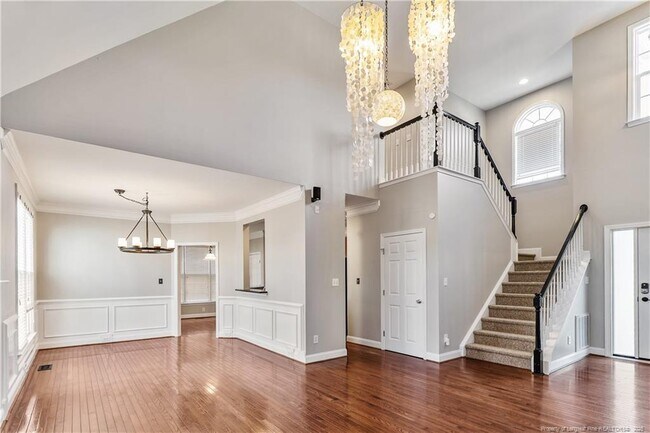 Building Photo - 136 Cottswold Ln