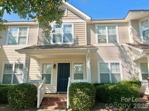 Building Photo - 16854 Bridgeton Ln