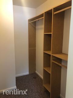 Foto del edificio - 2 br, 1 bath Apartment - Pinecrest Manor