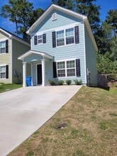 Building Photo - 179 Village Run