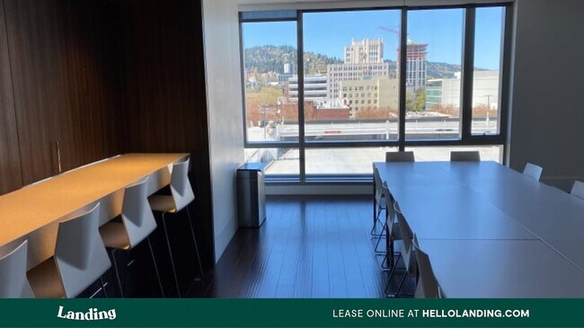 Foto del edificio - 750 SW 9th Ave.