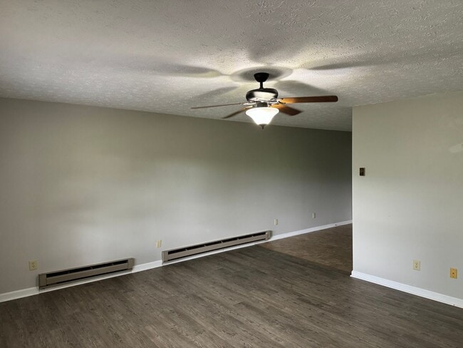 Riverview Apartments - Riverview Apartments