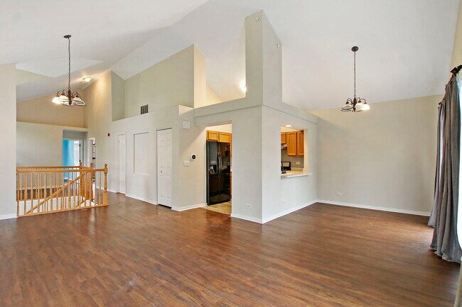 Foto del edificio - 667 Prestwick Ln