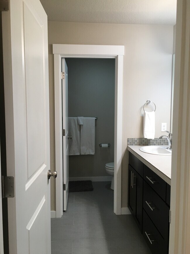 Master bathroom - 14115 SW Burlwood lane