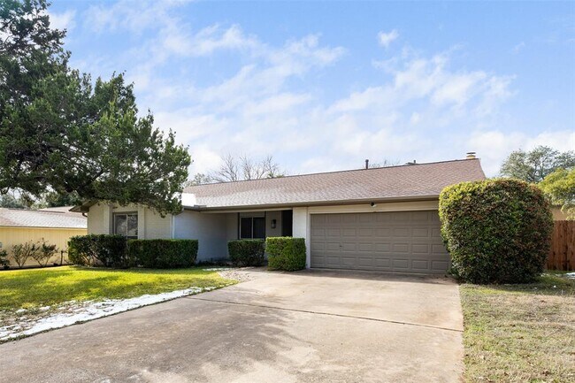 Building Photo - 12302 Eagle Rock Cove