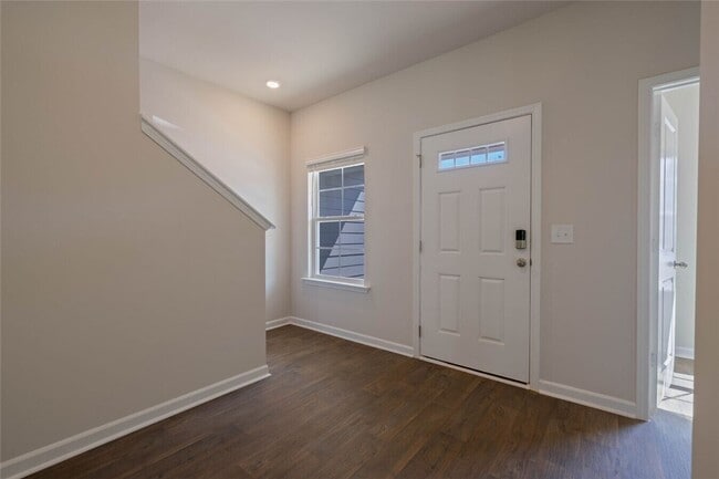 Foto del edificio - 111 Pendleton Place Way