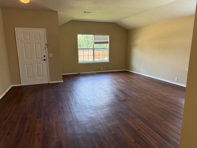 Foto del edificio - 4208 Snowbird Ln