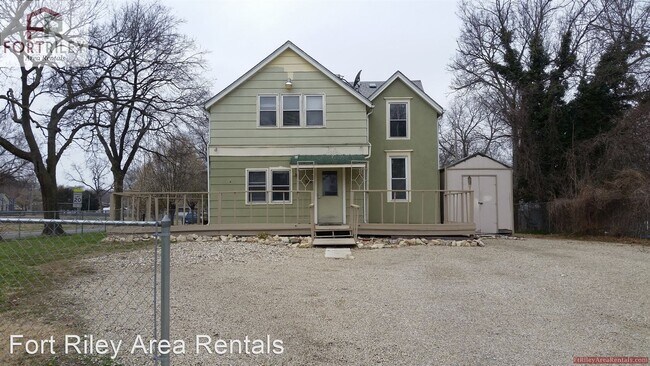 Foto del edificio - 3 br, 2 bath House - 304 N. Madison