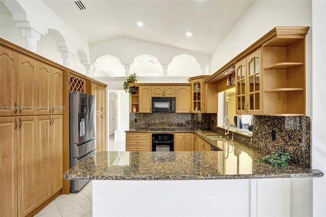 Building Photo - 5421 Hawkes Bluff Ave