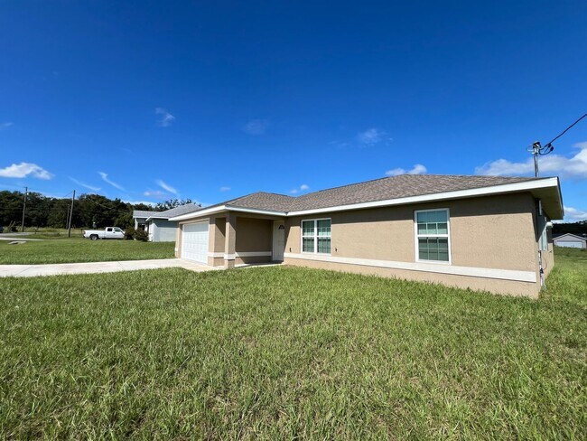 Foto del edificio - AMAZING 3 BD/2BA Home in Beautiful Ocala!!!