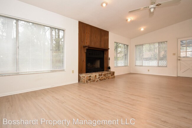 Building Photo - 3 br, 2 bath House - 2320 NW 16TH AVENUE