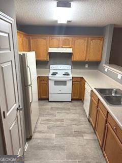 Building Photo - 6213 Hickory Ln Cir