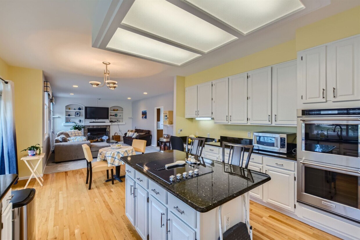 Primary Photo - Spacious Haven: 4 BDR Home in Louisville, CO
