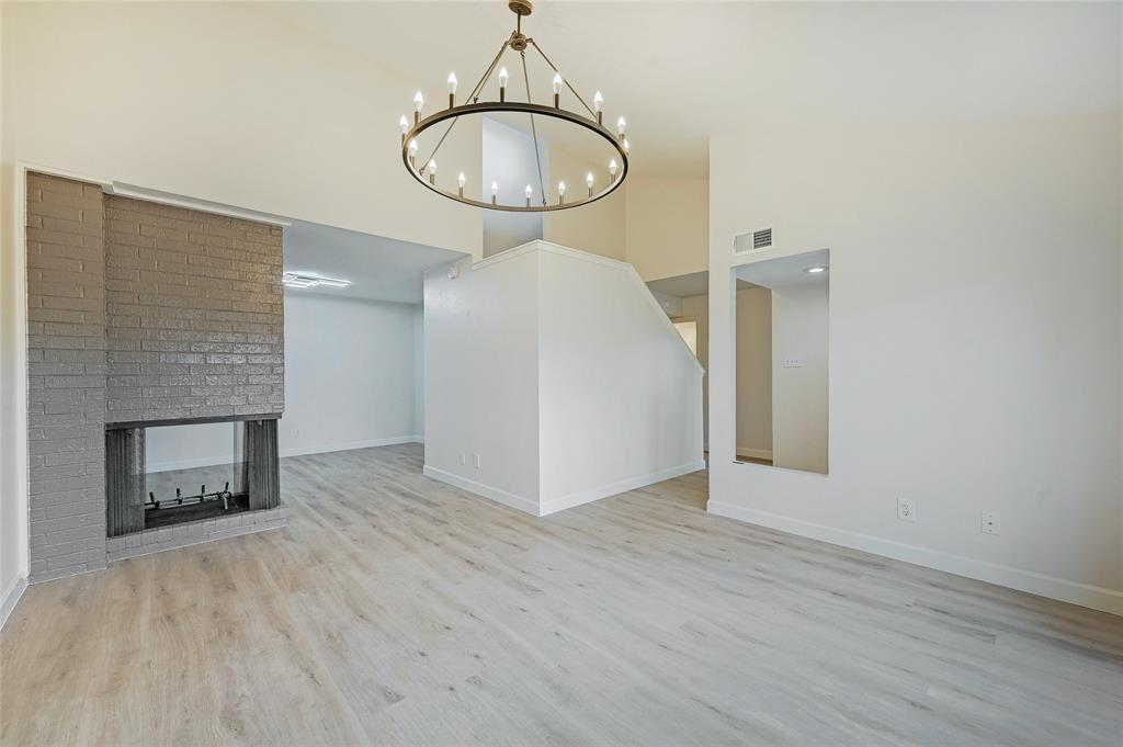 Primary Photo - 4159 Steck Ave