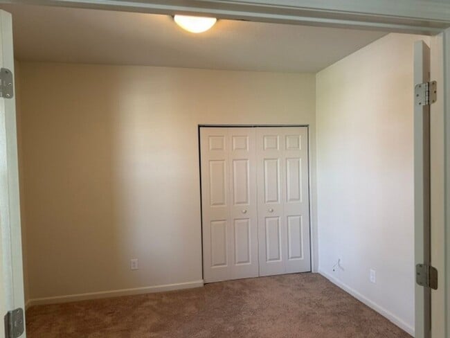 Building Photo - 9225 Sassafras Trail
