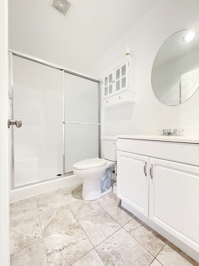 Building Photo - 18526 Mayall St