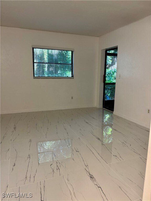 Foto del edificio - 28151 Pine Haven Way
