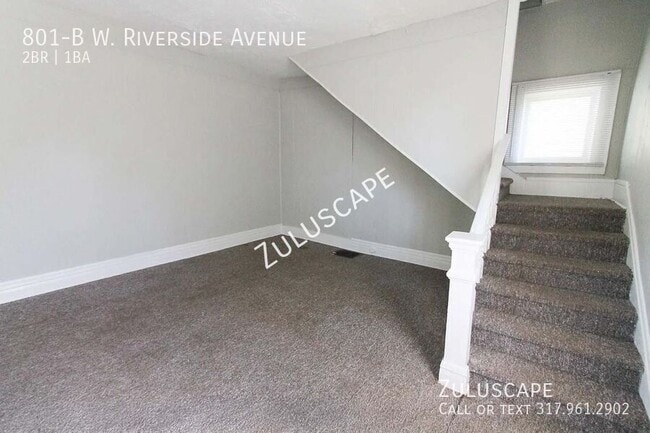 Foto del edificio - 801 W. Riverside Unit B / 2 bedroom 1 bath...