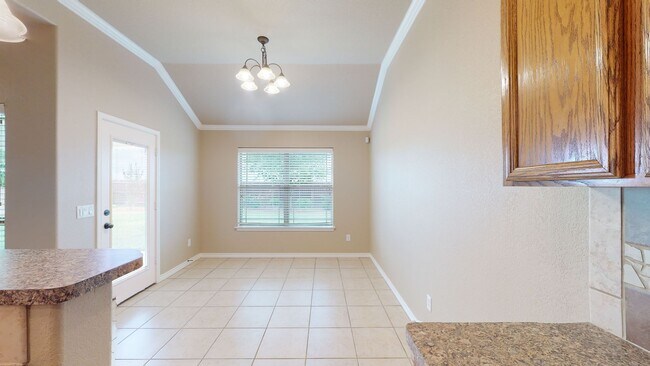 Building Photo - Unique opportunity to rent till June 30, 2...