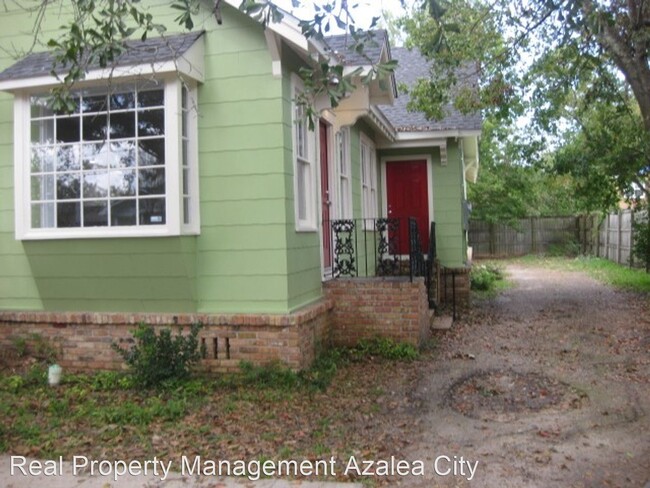 Building Photo - 4 br, 2 bath House - 116 N. Lafayette St