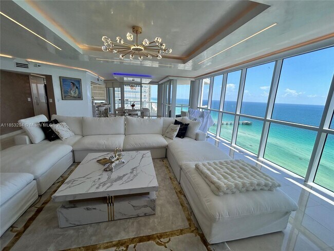 Foto del edificio - 16425 Collins Ave