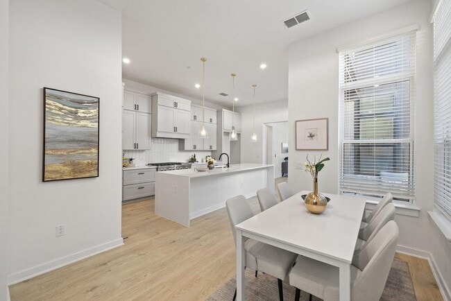 Foto del edificio - 4214 Endurance Wy