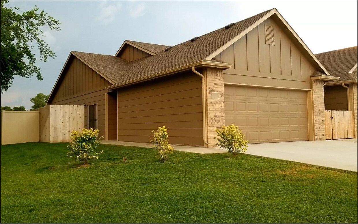 Foto principal - 3524 Sunflower Dr