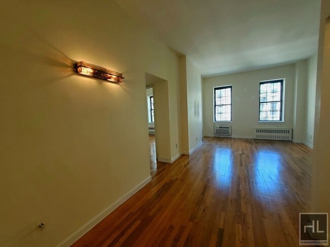Building Photo - East 91st Street