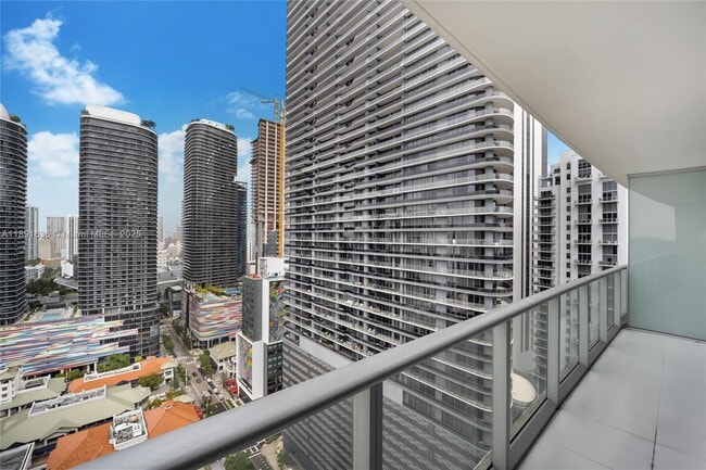 Foto del edificio - 1100 S Miami Ave