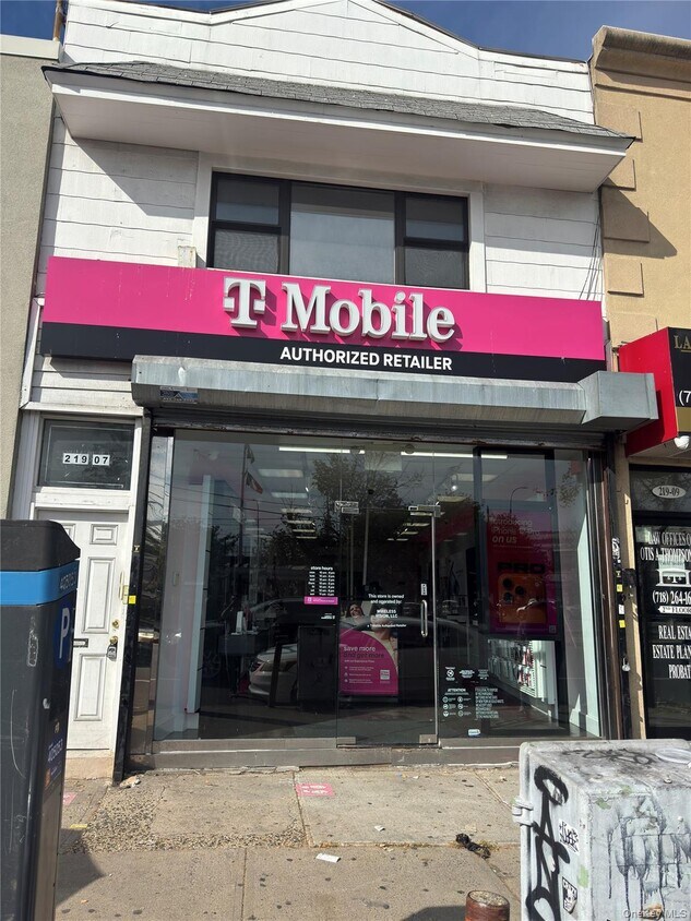 Foto principal - 219-07 Jamaica Ave