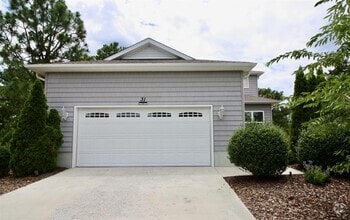 Building Photo - 31 Westlake Pointe Dr