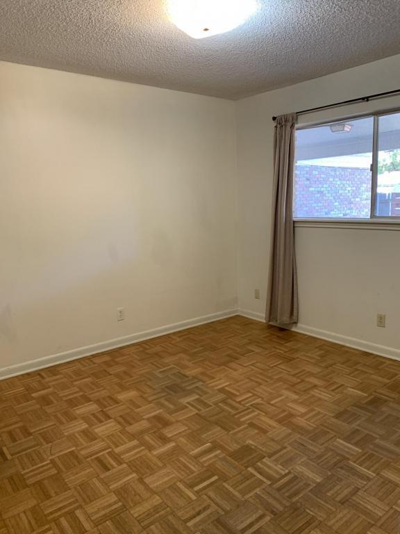 Foto del edificio - 2127 East Prien Lake Road