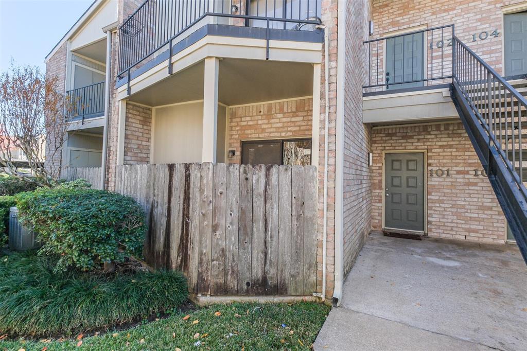 Foto principal - 8100 Cambridge St