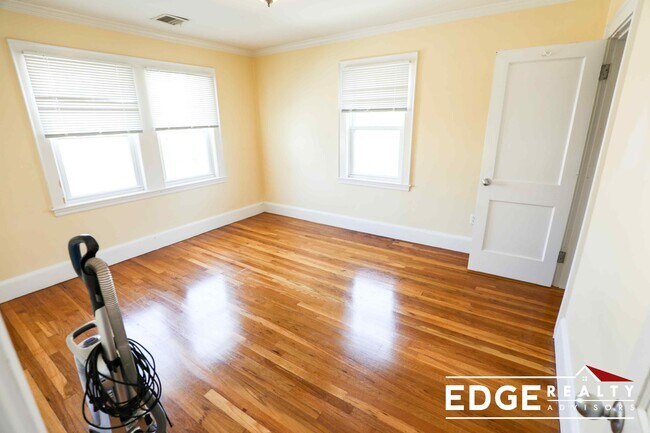 Foto del edificio - 12 Bothwell Rd