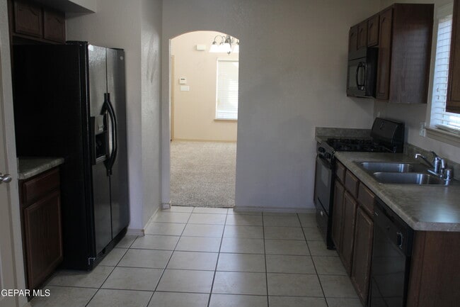 Foto del edificio - 2416 Escape Point St