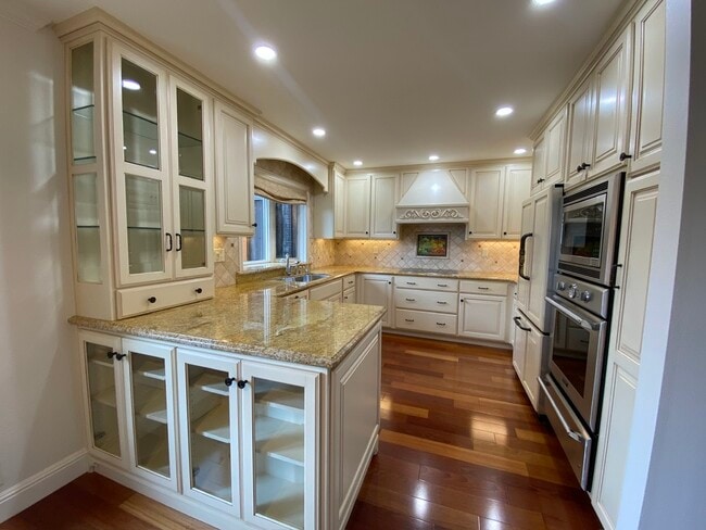 Foto del edificio - 1545 De Anza Blvd