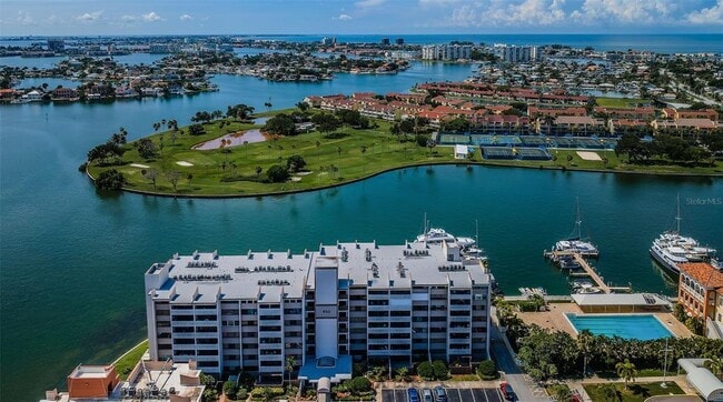Building Photo - 450 Treasure Island Causeway