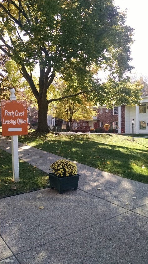 Foto principal - 1700 S West Ave