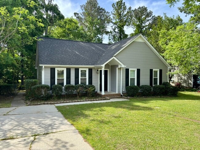 Building Photo - 548 Kenton Dr