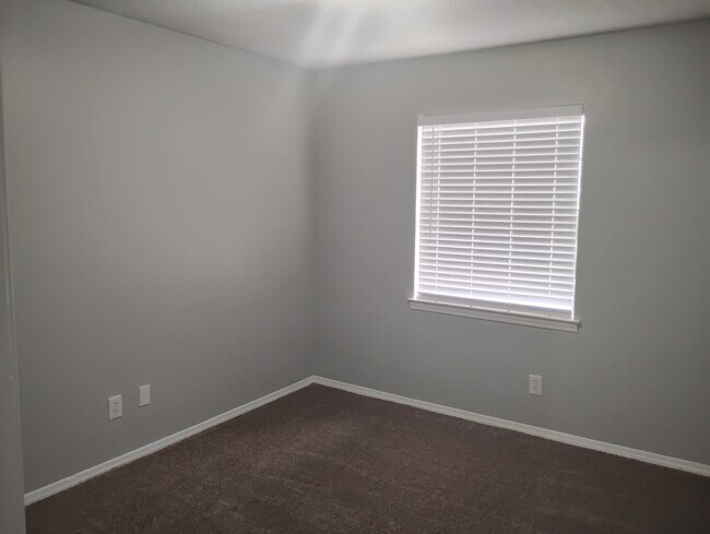 Foto del edificio - 5564 Springer Ct