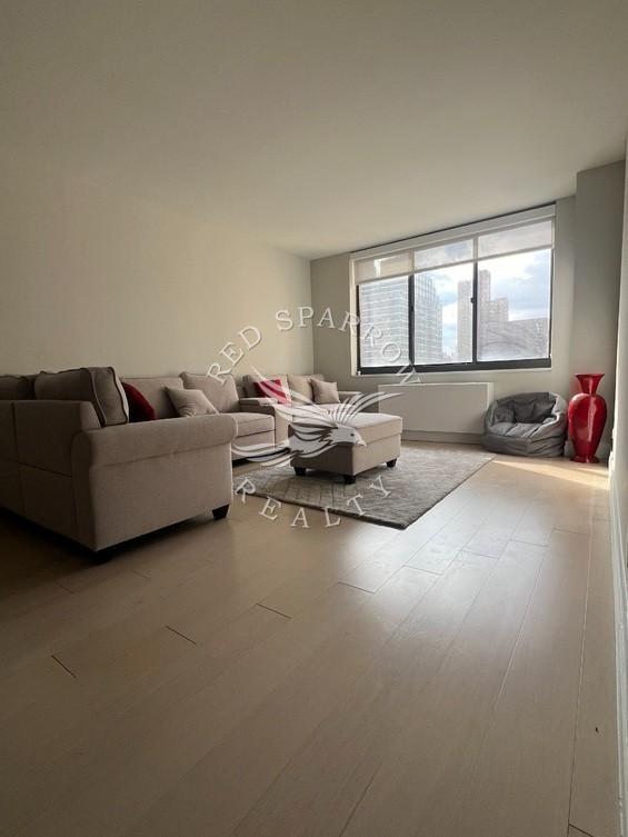 Building Photo - 2 bedroom in NEW YORK NY 10128