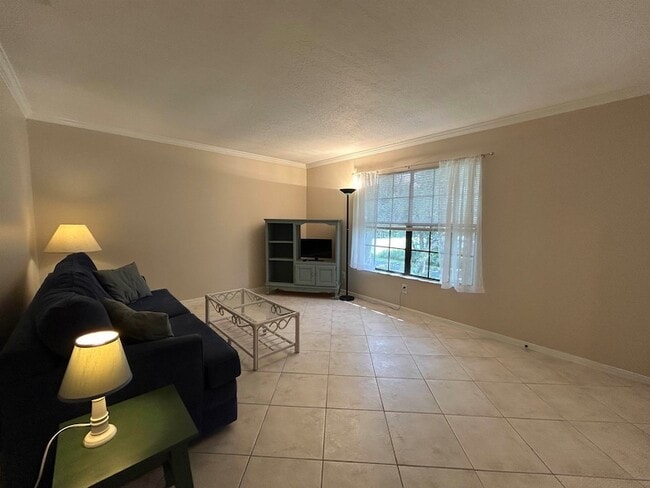 Building Photo - 4 Brigantine Ct