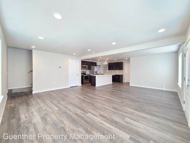 Building Photo - 3 br, 2 bath House - 2713 N Miami Ct