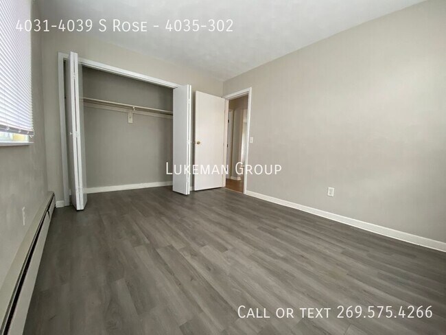 Foto del edificio - 4031-4039 S Rose-4035-302