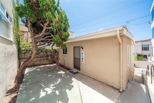 Primary Photo - 1838 Palm Dr