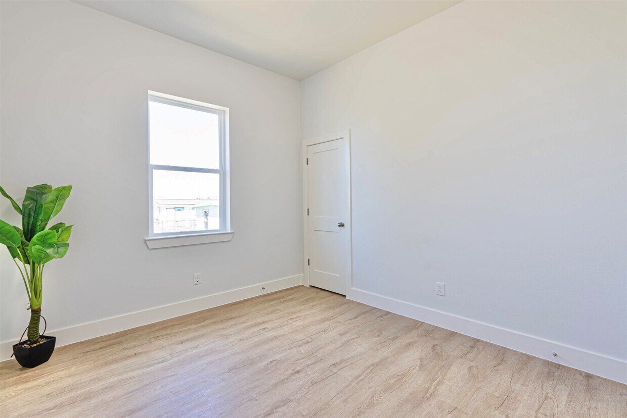 Foto principal - 4206 Mason Dr